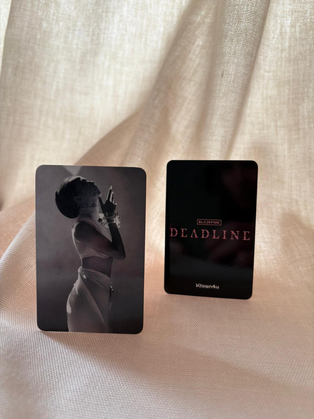 BLACKPINK - DEADLINE Ktown4u Fotokarte Photocard (Black Ver.)